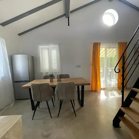 아파트 Gallery