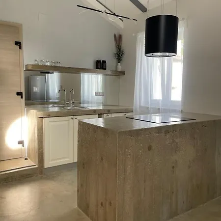 Gallery Apartment Nerezine